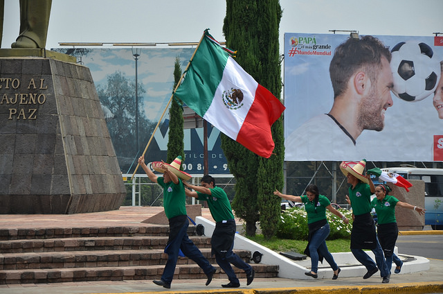 14414174214_c9a2c26013_z