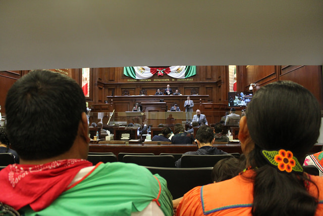 16540422829_333cd1fe5f_z