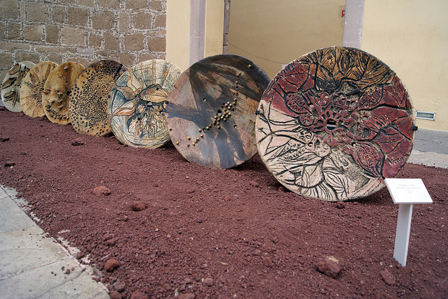 26324653122_054f2112df_z