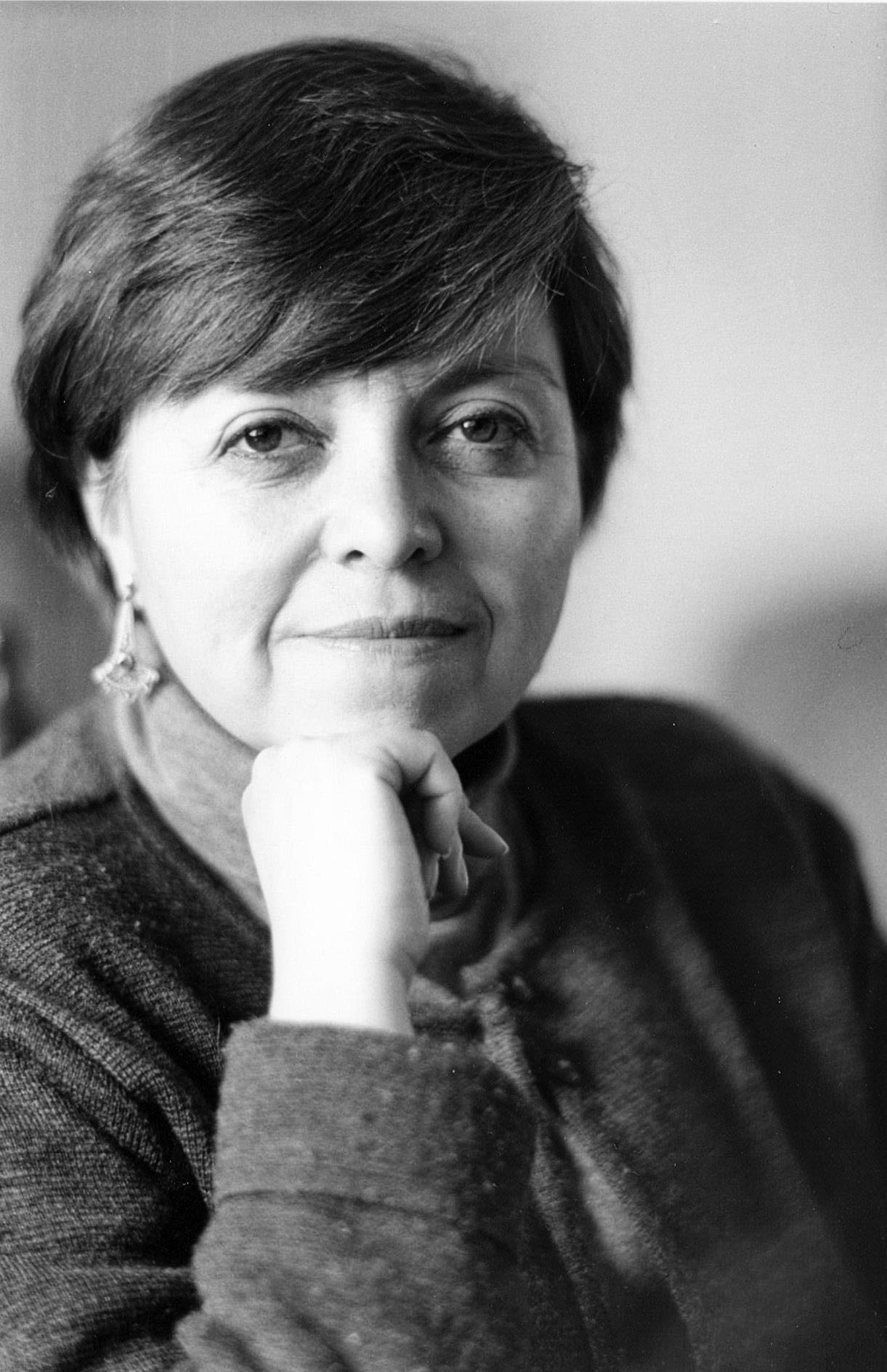 elsa-cross-por-eunice-chao-2