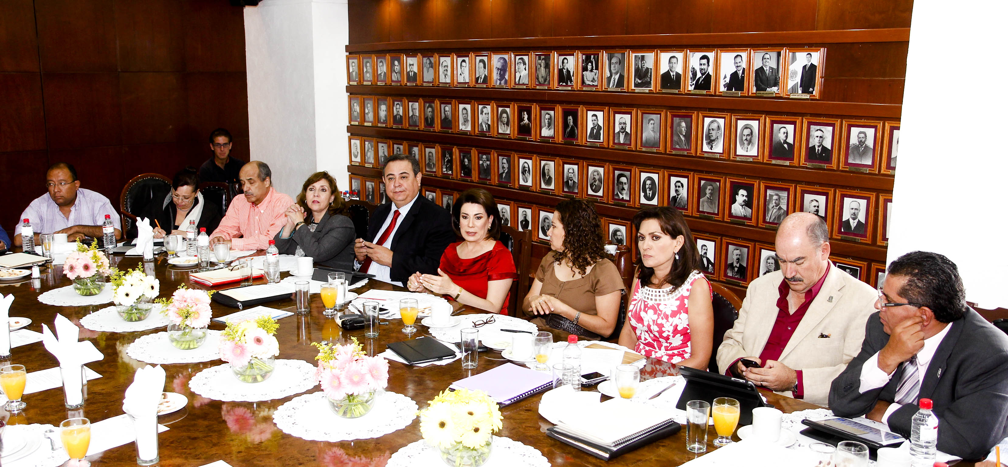 Gira instrucciones la alcaldesa a su Gabinete ante el proceso electoral 2013