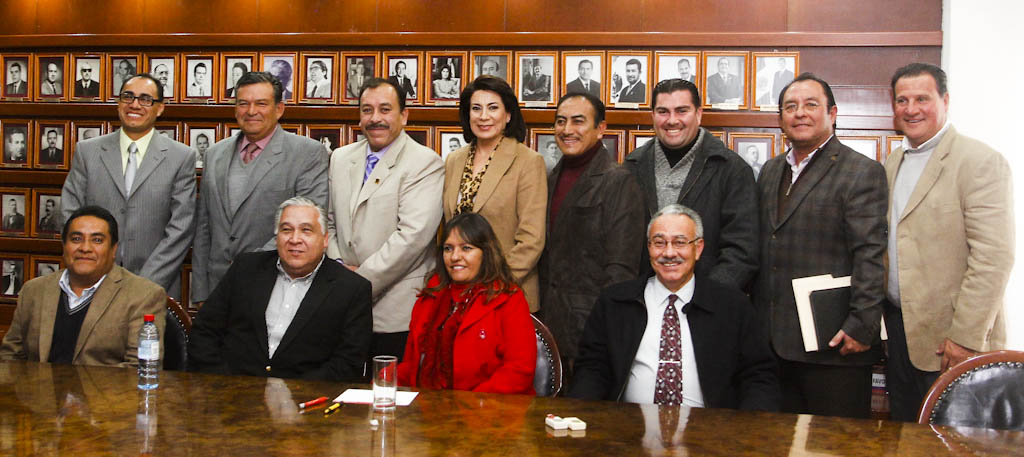 Recibe alcaldesa al Consejo Directivo del Colegio de Arquitectos