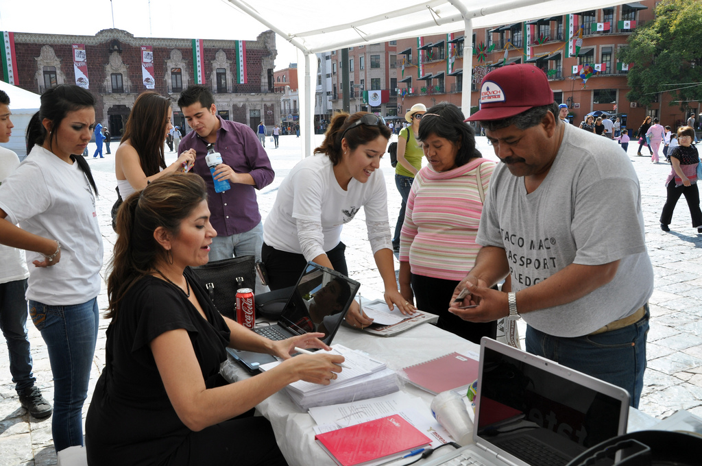 Morena espera afiliar 1.5 millones, el estado aportaría unos 15 mil
