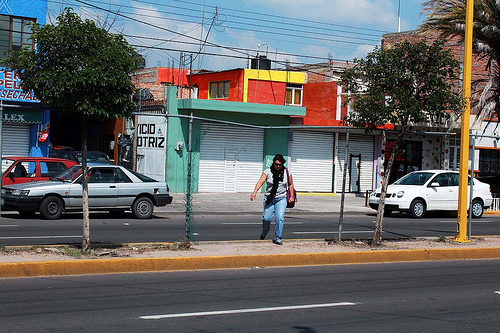 Vecinos de Héroe de Nacozari confunden vía rápida con vía de flujo continuo: alcaldesa