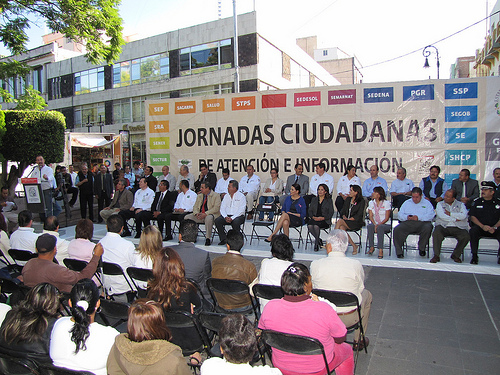 “Los recursos jamás deben ser distraídos de su propósito original”, dijo el gobernador a delegados federales