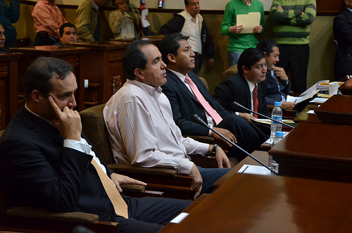 Dan diputados un accidentado visto bueno a la Reforma Educativa