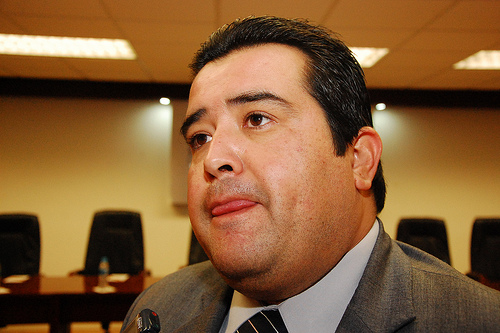 Comunicado RDfine México acerca del priísta José Luis Alférez