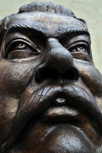 Realizan sesión solemne de Cabildo con motivo del centenario luctuoso de Posada