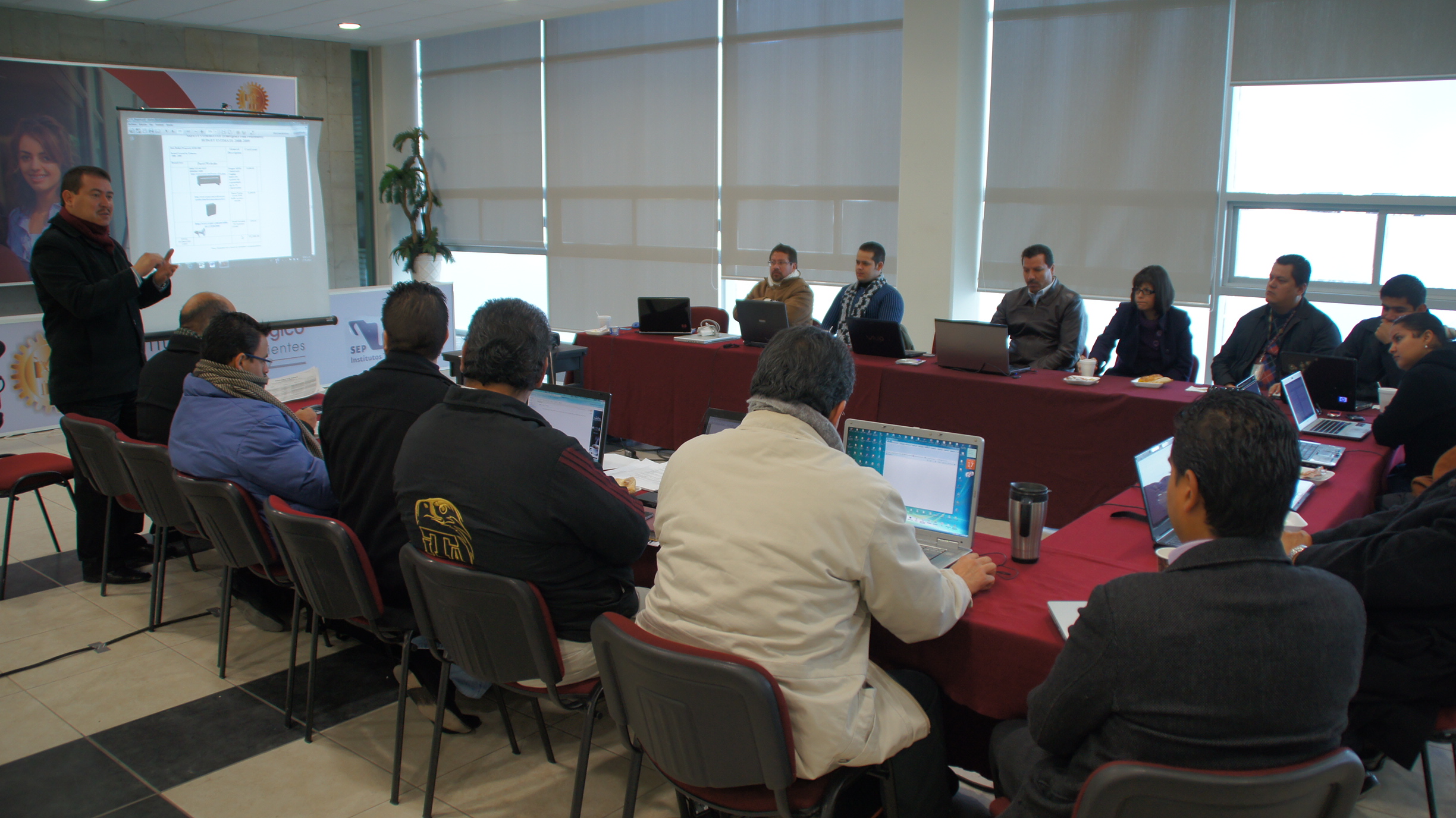 Buscará el ITA la acreditación internacional de sus carreras