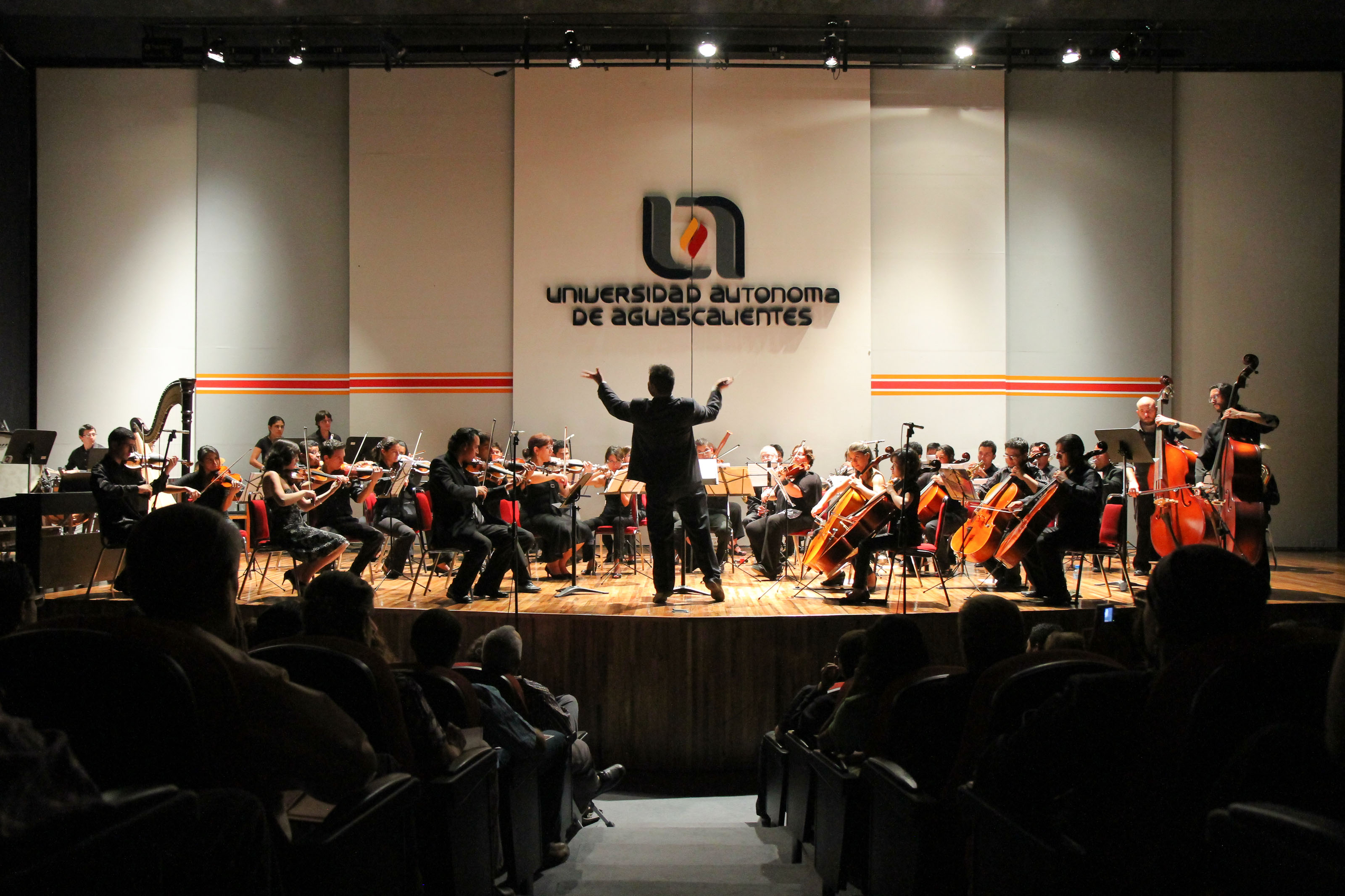 Orquesta de la UAA ofrecerá concierto de bienvenida