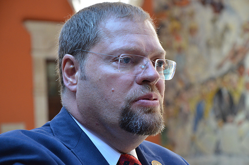 Asociaciones y colegios de abogados ratificaron queja contra Fernando González