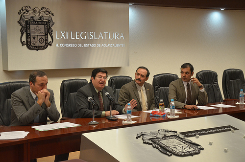 Diputados panistas denunciarán “cacería represora” ante Peña Nieto