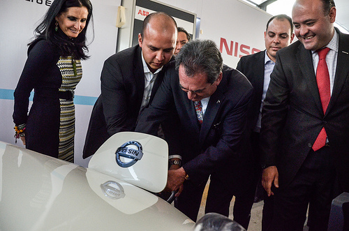 Implementan cargadores para autos eléctricos Nissan en Aguascalientes
