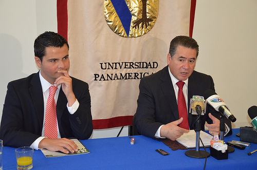 300 Promesas UP una alternativa que reconoce el esfuerzo de los estudiantes