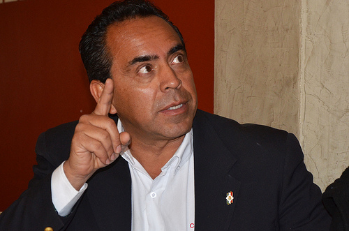 En Jesús María el terreno está pavimentado para un “delfín”