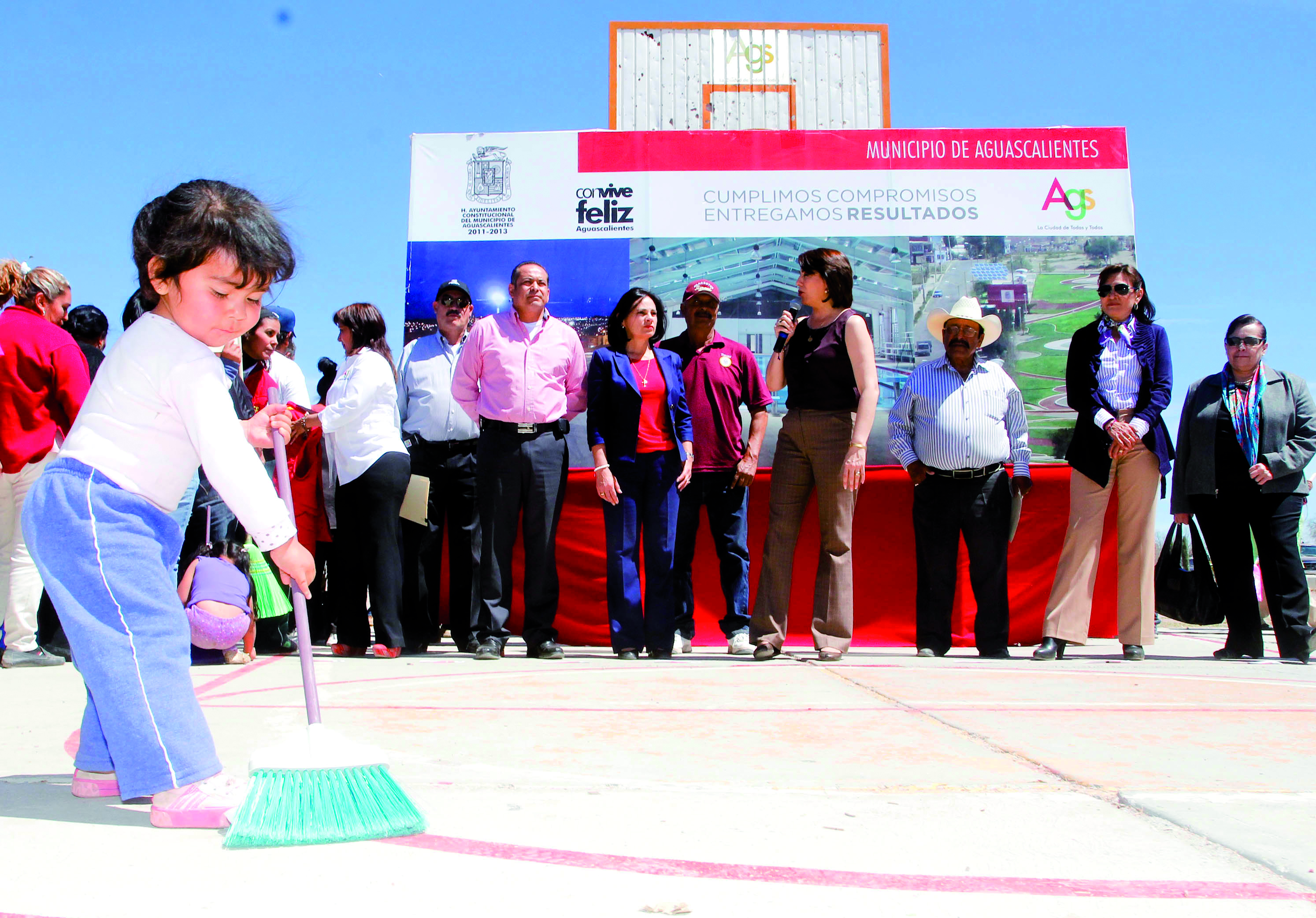 Mejoran autoridades municipales y ciudadanía entorno comunitario en Jaltomate