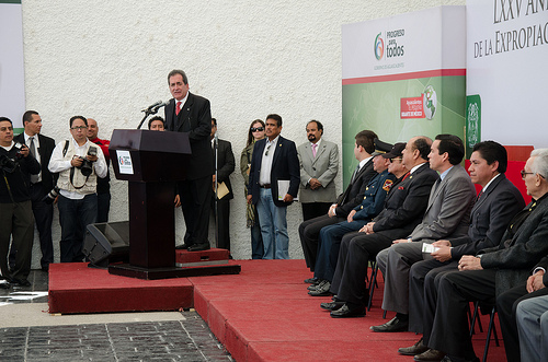 Petróleo, siempre de los mexicanos; México no renunciará a su soberanía: CLT