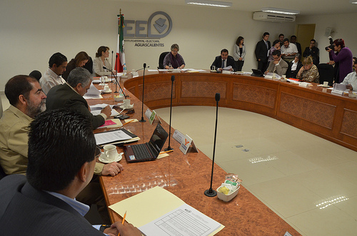 IEE valida las alianzas de los partidos políticos