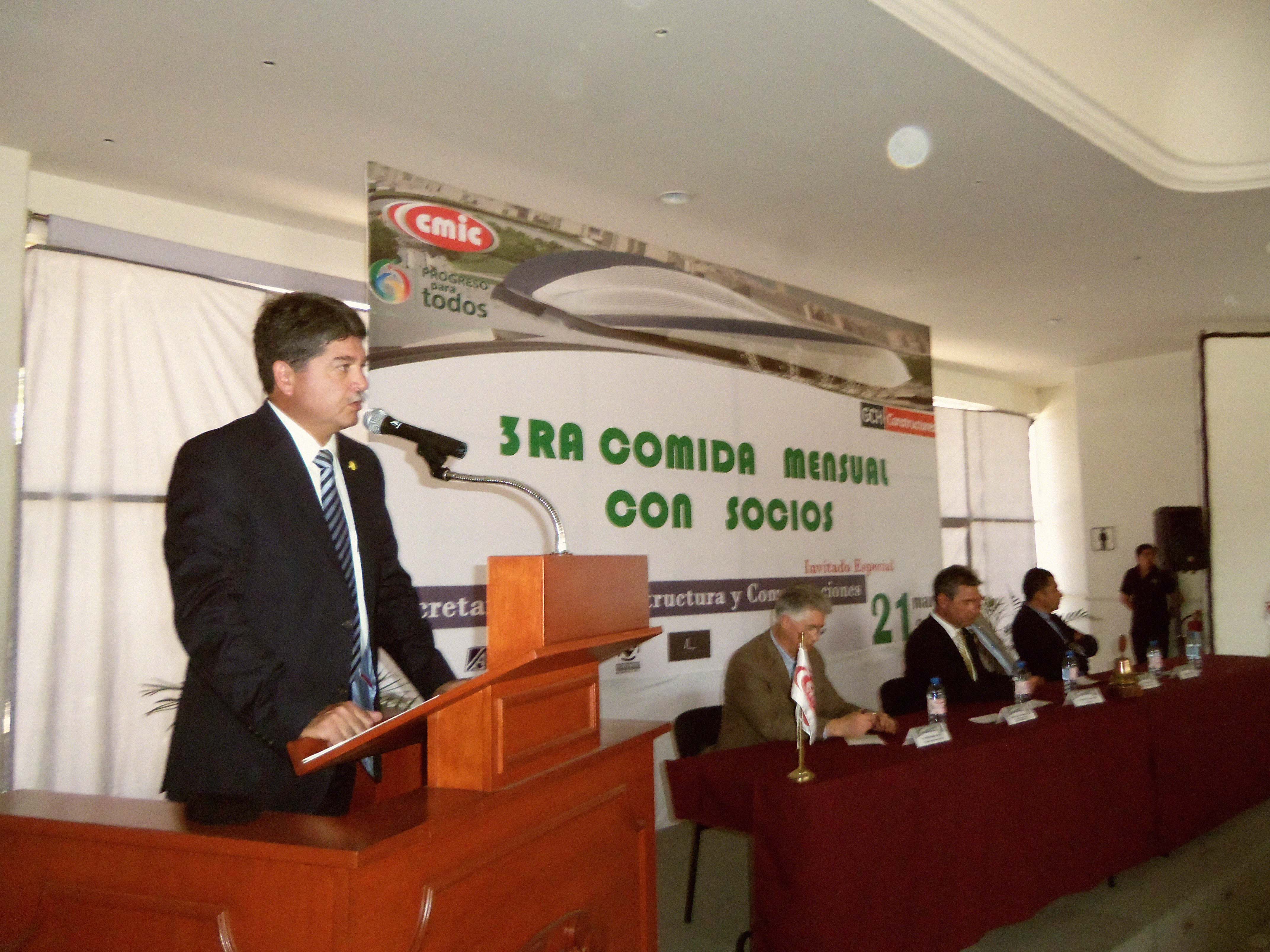 5 mil millones de pesos para el Plan de Obra 2013