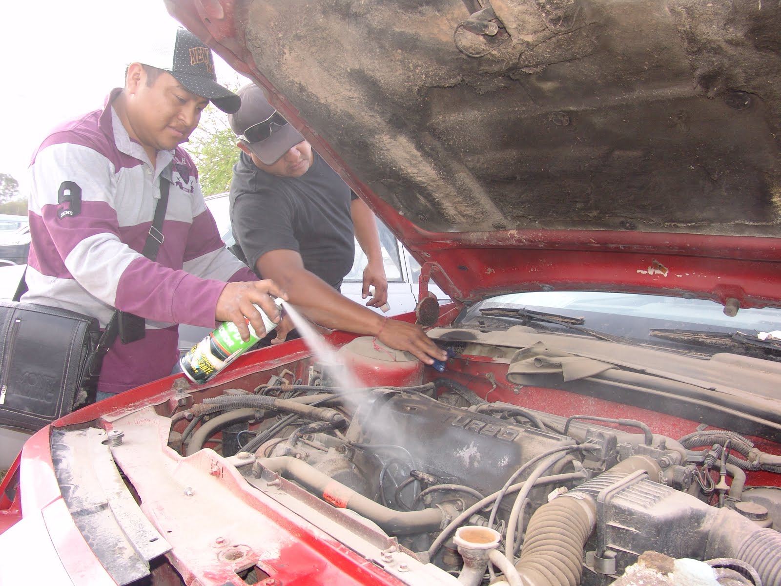 Capacitan a agentes ministeriales en identificación de vehículos robados