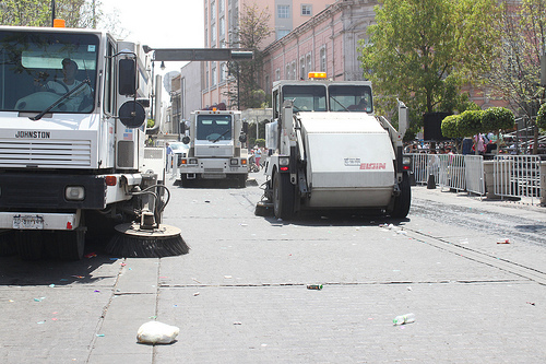 35 toneladas de basura son recolectadas diariamente en la verbena abrileña