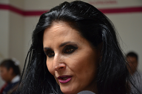 DIF Estatal hace entrega de mil lentes a mayores de 15 años en situación vulnerable