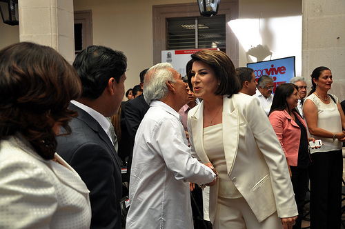 20 millones de pesos para cumplir compromisos notariados de la alcaldesa