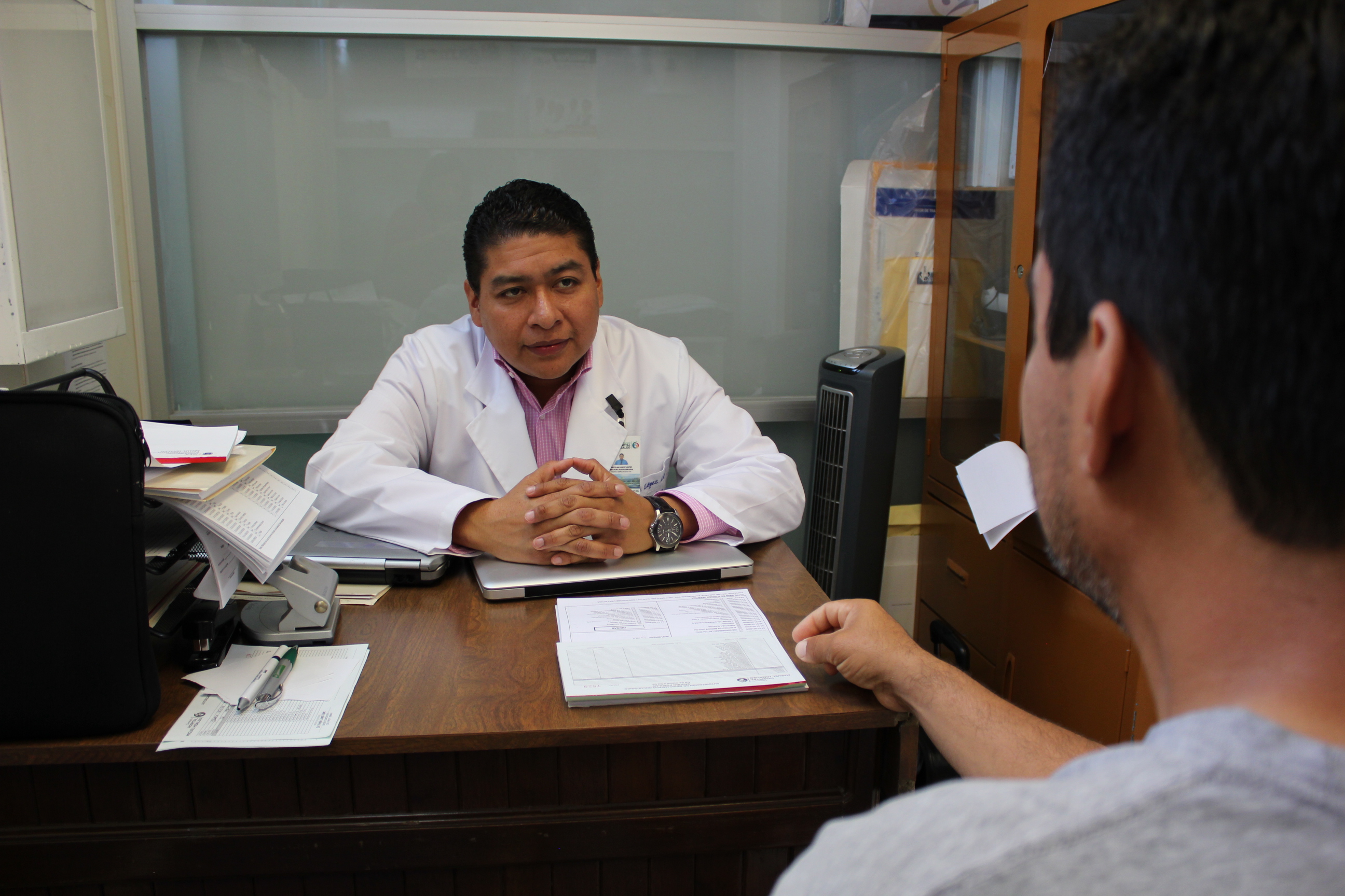 No se criminalizará a médicos que hagan válida NOM-046