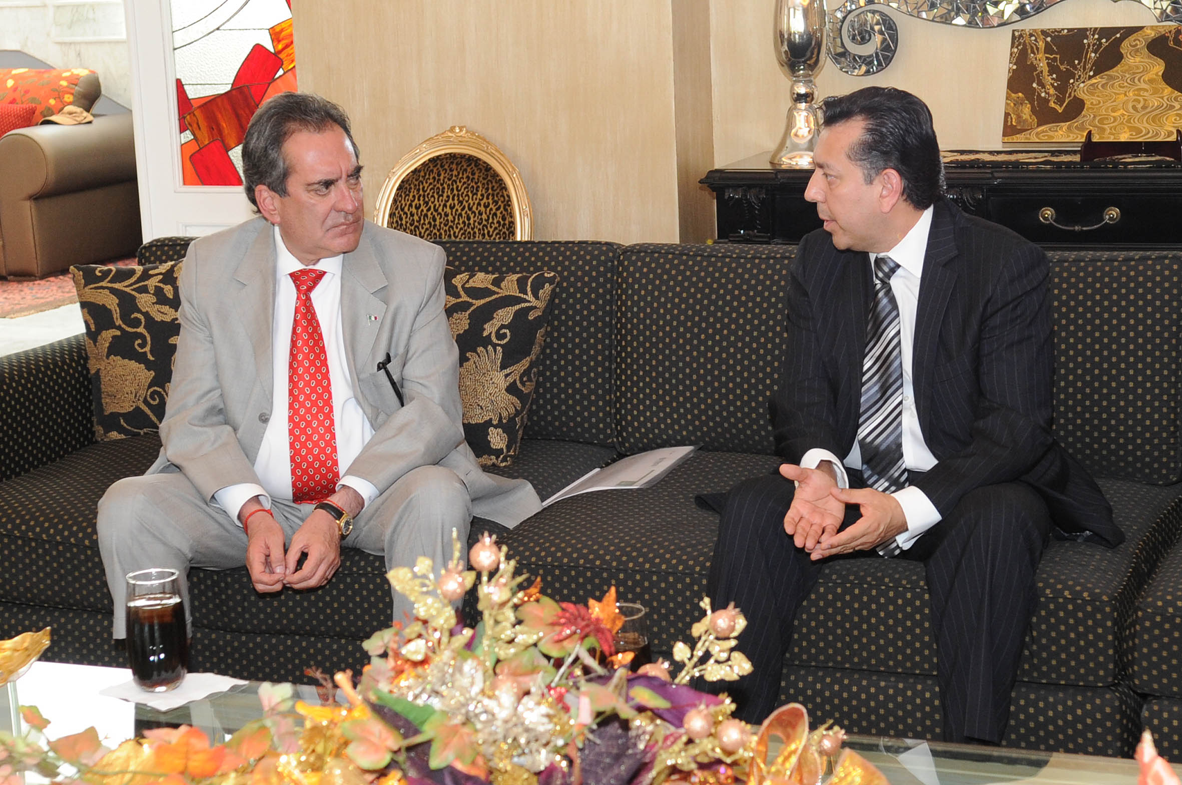 Se compromete el gobernador a garantizar legalidad y tranquilidad durante la jornada del 7 de julio