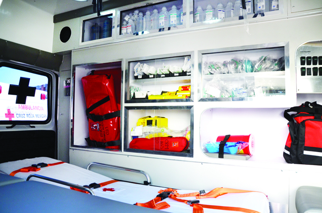 Absurdo que la veda impida entrega de equipo emergente, critica el gobernador