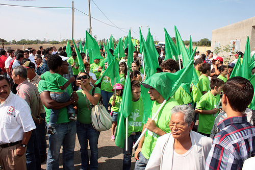 Presenta Verde Ecologista candidatos y solicitud de registro ante el IEE