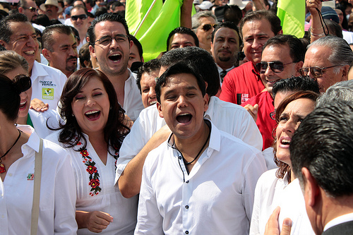 Promete Francisco Chávez ir a los mercados