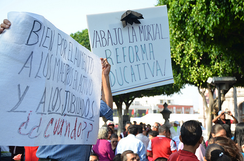 Exigen jubilados detener represalias del SNTE contra sus familiares