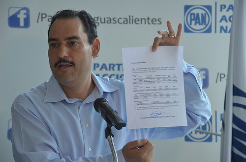 Presentó Martín del Campo declaración patrimonial, pero sin aval de notario