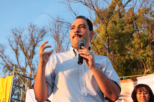 Invoca Martín del Campo redistribución de presupuesto en arranque de campaña