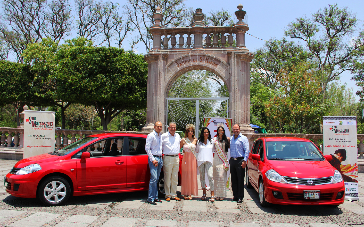 Entregaron premios a reinas de la FNSM