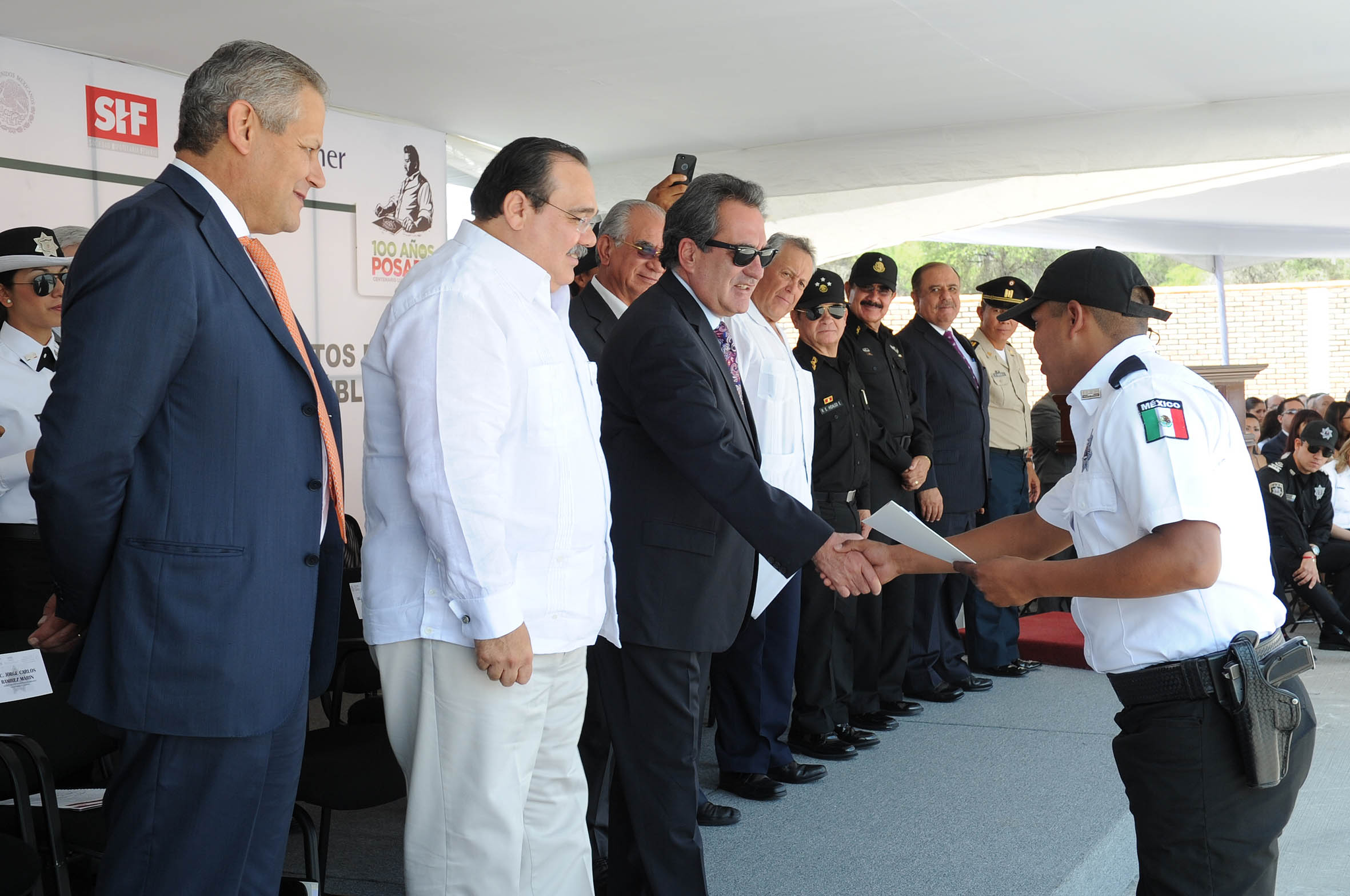 Convenio para dotar de vivienda digna a los cuerpos policiacos