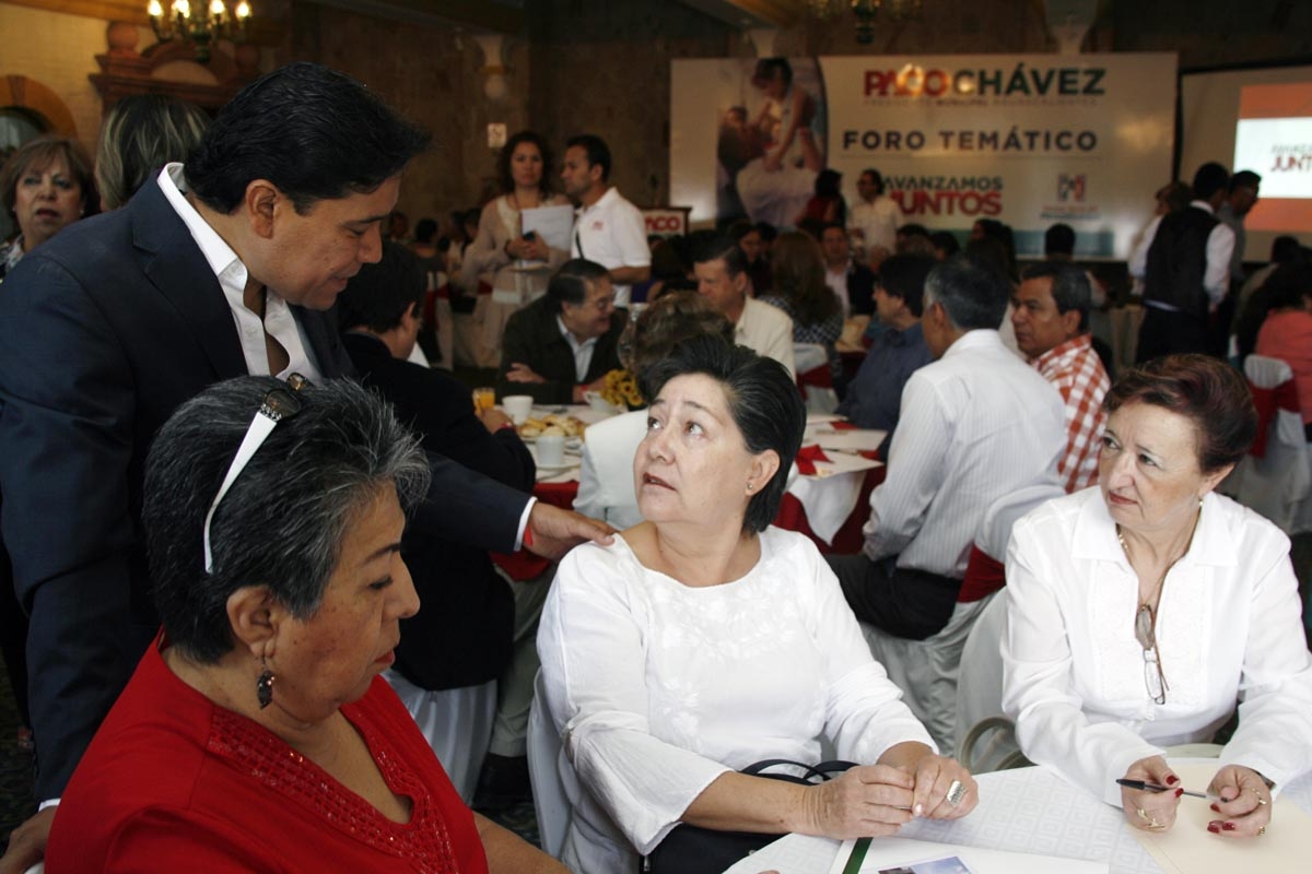 Compromiso de trabajar de manera conjunta con organizaciones civiles