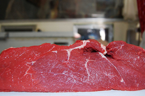 Candidata del PRI en el Distrito XIV fomenta la informalidad y el ambulantaje