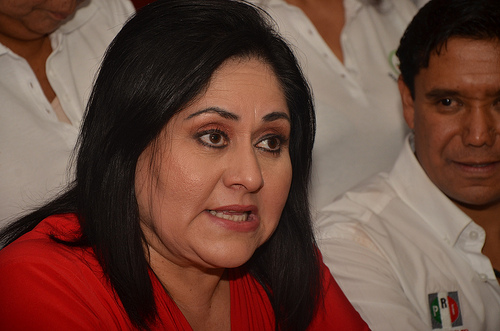 Leyes “ahorcan”; en lugar de votar, “botan” a las mujeres