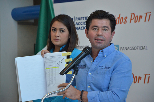 Otra vez Acción Nacional contra Francisco Chávez Rangel