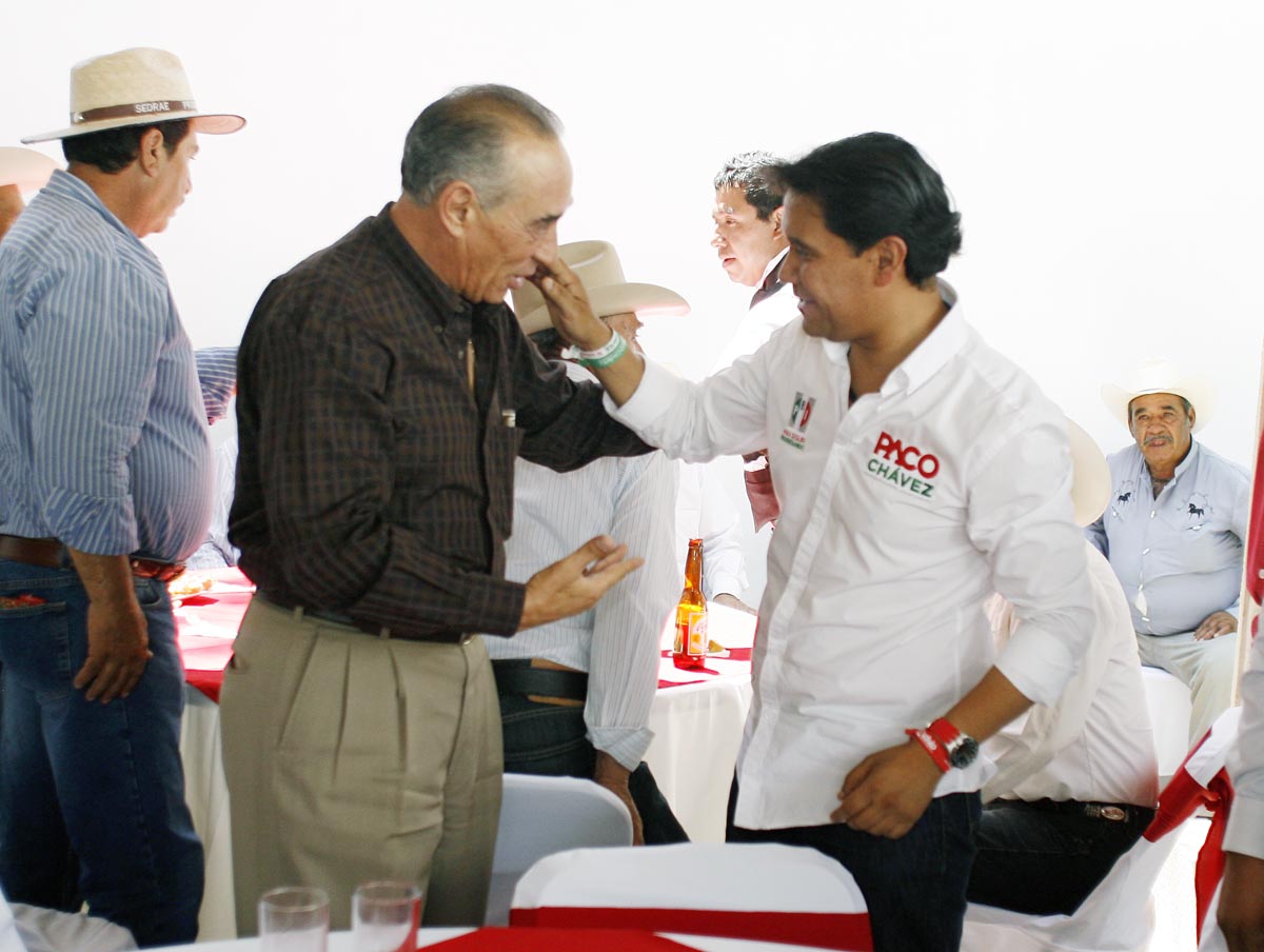 El sector agroindustrial y ganadero brinda su apoyo a Francisco Chávez Rangel