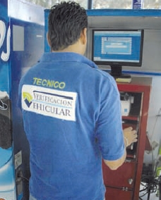 Avance del 30 por ciento en cumplimiento de la Verificación Vehicular