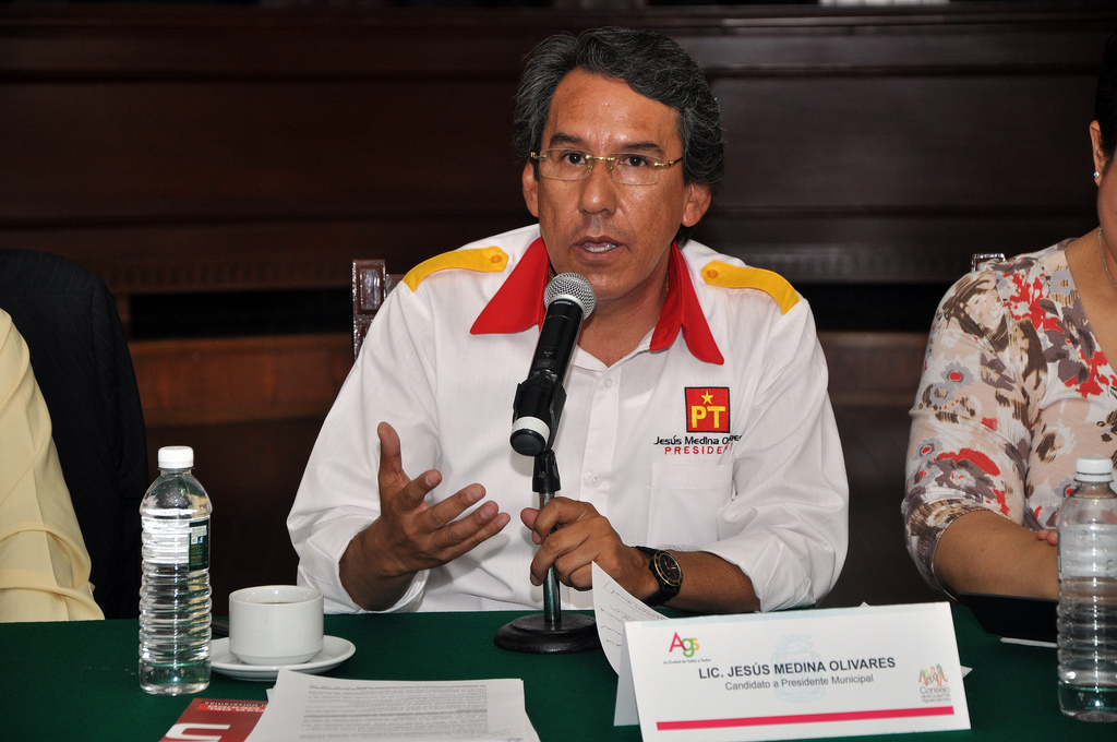 Con inversión del PRI en su campaña se podría indemnizar a CAASA: Medina Olivares