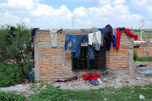 Aguascalientes: 467 mil pobres