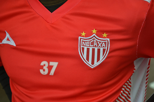 FUTBOL: Tacos y patadas en el festejo de los 10 años de Necaxa en Aguascalientes