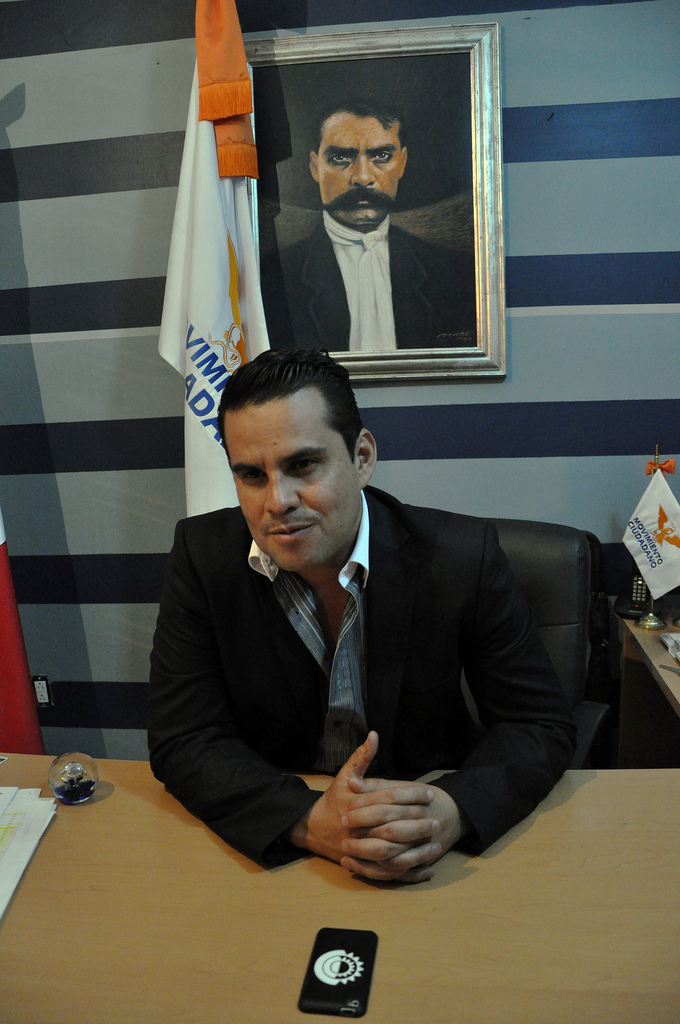 Próximos diputados deben desprenderse de colores: Pérez Almanza