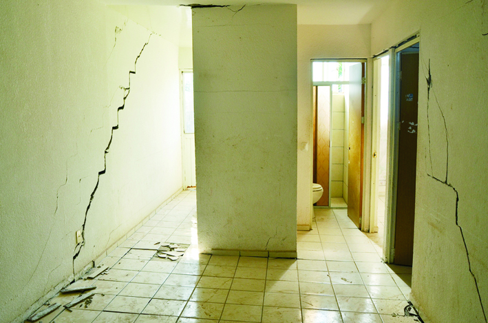 GALERÍA: En riesgo familias de Rincón de Romos por la falta de atención de Fovissste