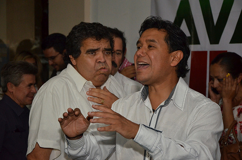 Locura en redes sociales, atacan al candidato a la alcaldía del PRI y en respuesta eliminan comentarios y bloquean cuentas