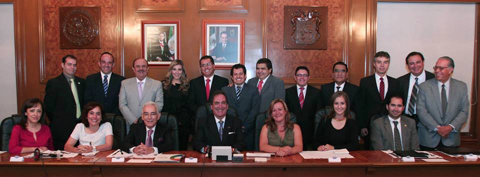 Recibe Lozano de la Torre a diputados y presidentes municipales electos del PRI y Verde